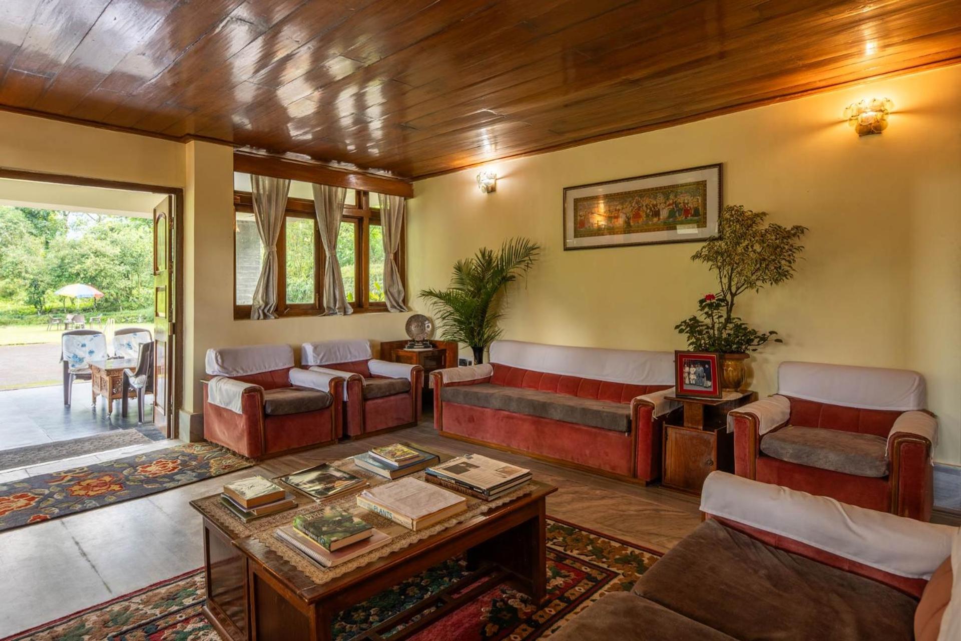 La Ipsing Farm By Stayvista - 3 Bhk Villa With Balcony, Mountain View, Indoor Games, And Pet Friendly Samdong Exterior foto