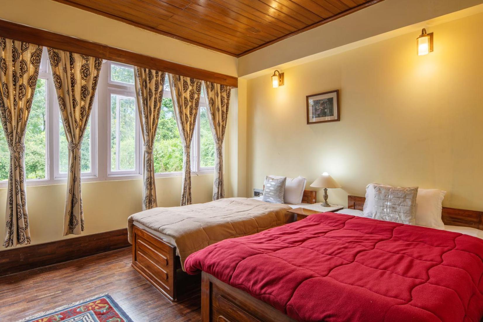 La Ipsing Farm By Stayvista - 3 Bhk Villa With Balcony, Mountain View, Indoor Games, And Pet Friendly Samdong Exterior foto